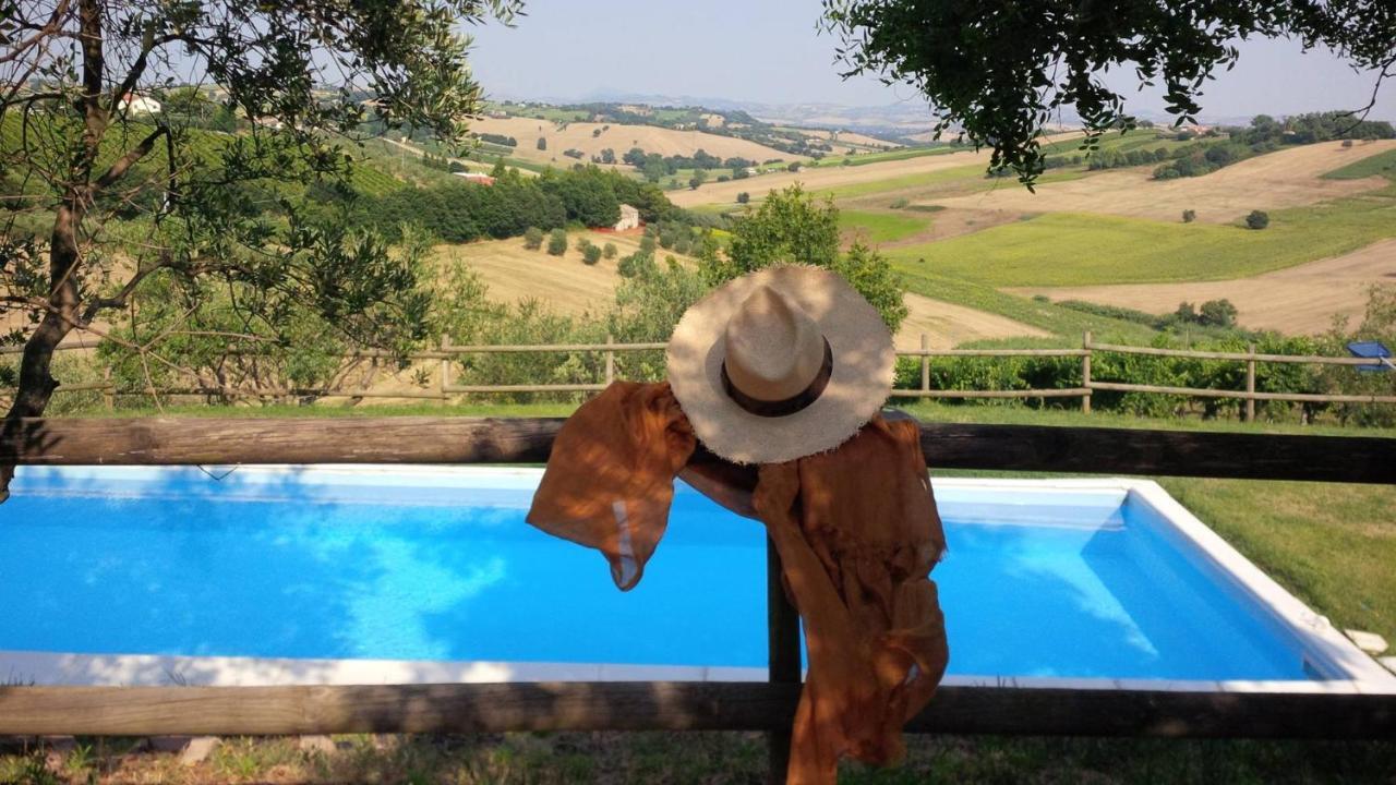 Villa Sant'Elena Morro dʼAlba Esterno foto